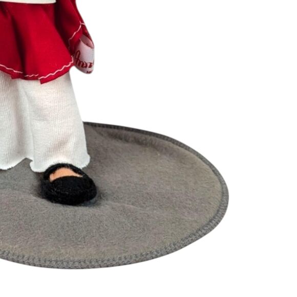 1993 Annalee Choir Boy Doll: Vintage Christmas Caroler Figurine - Picture 2 of 7